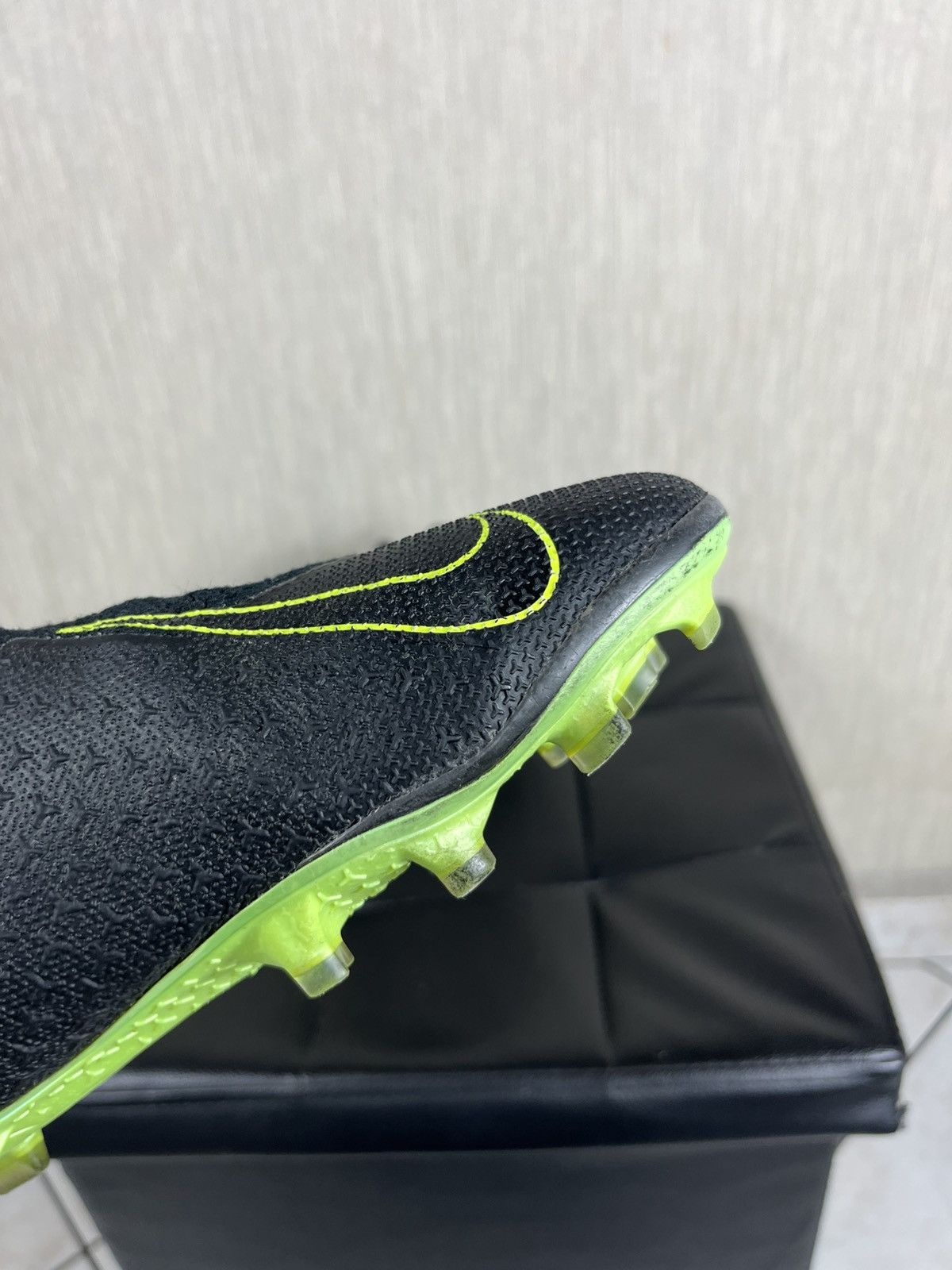 Nike Nike phantom VSN Elite DF FG soccer cleats flyknit shoes Size US 7.5 / EU 40-41 - 23 Thumbnail
