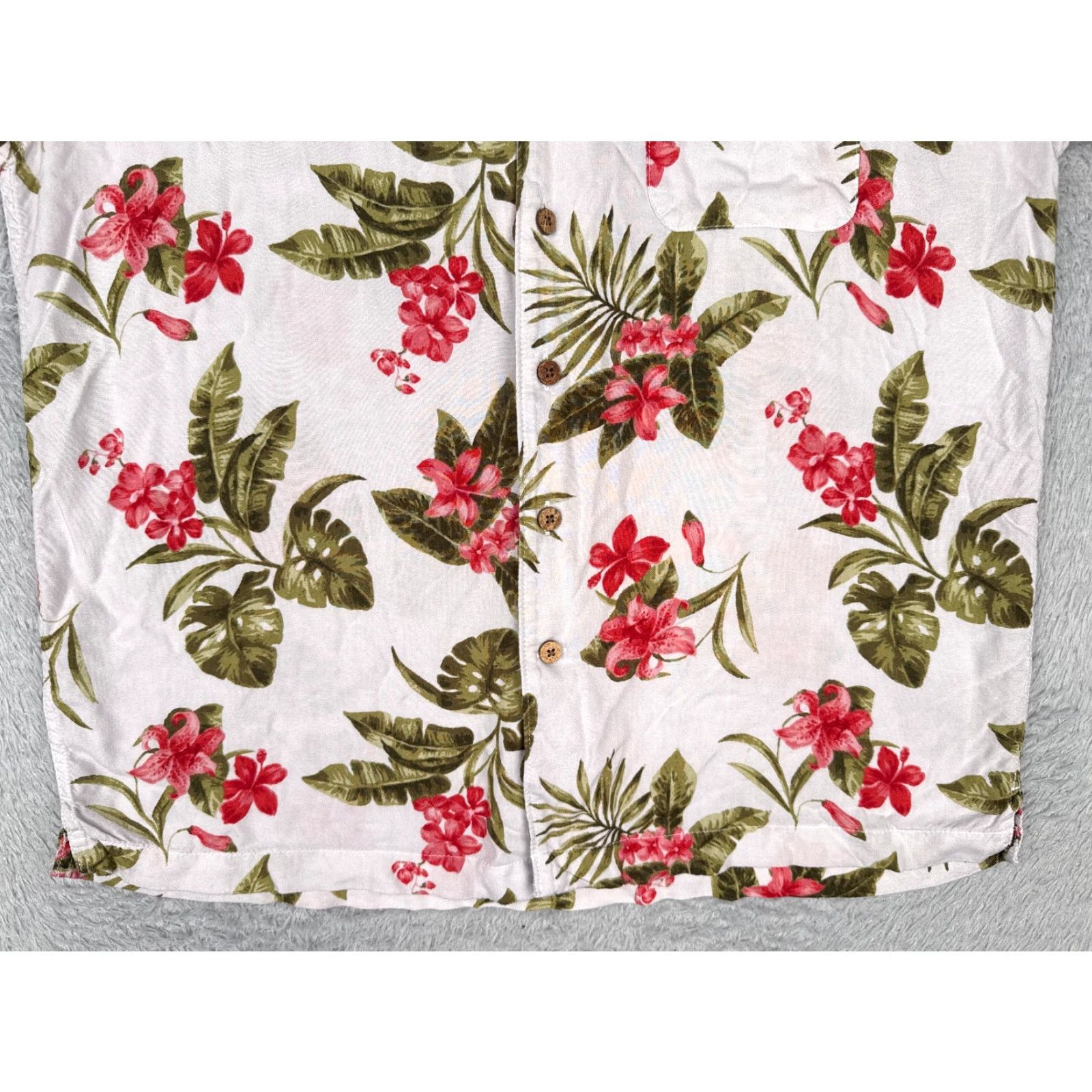 Vintage St. John's Bay Shirt Men L White Floral Hawaiian 100% Rayon Pocket Button-Up Classic Short Sleeve Casual Mens Size US L / EU 52-54 / 3 - 5 Thumbnail