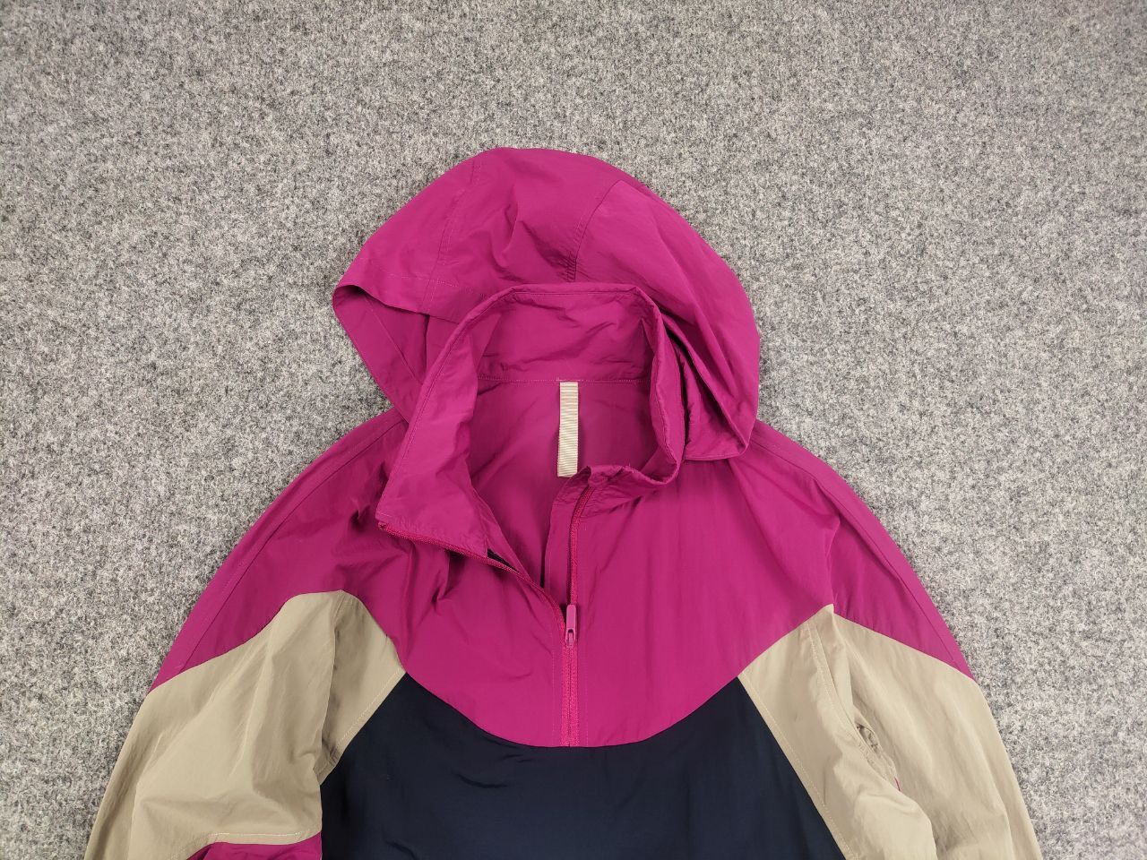 Lululemon lululemon Evergreen Womens Anorak Light Nylon hoodie jacket Size L / US 10 / IT 46 - 4 Thumbnail