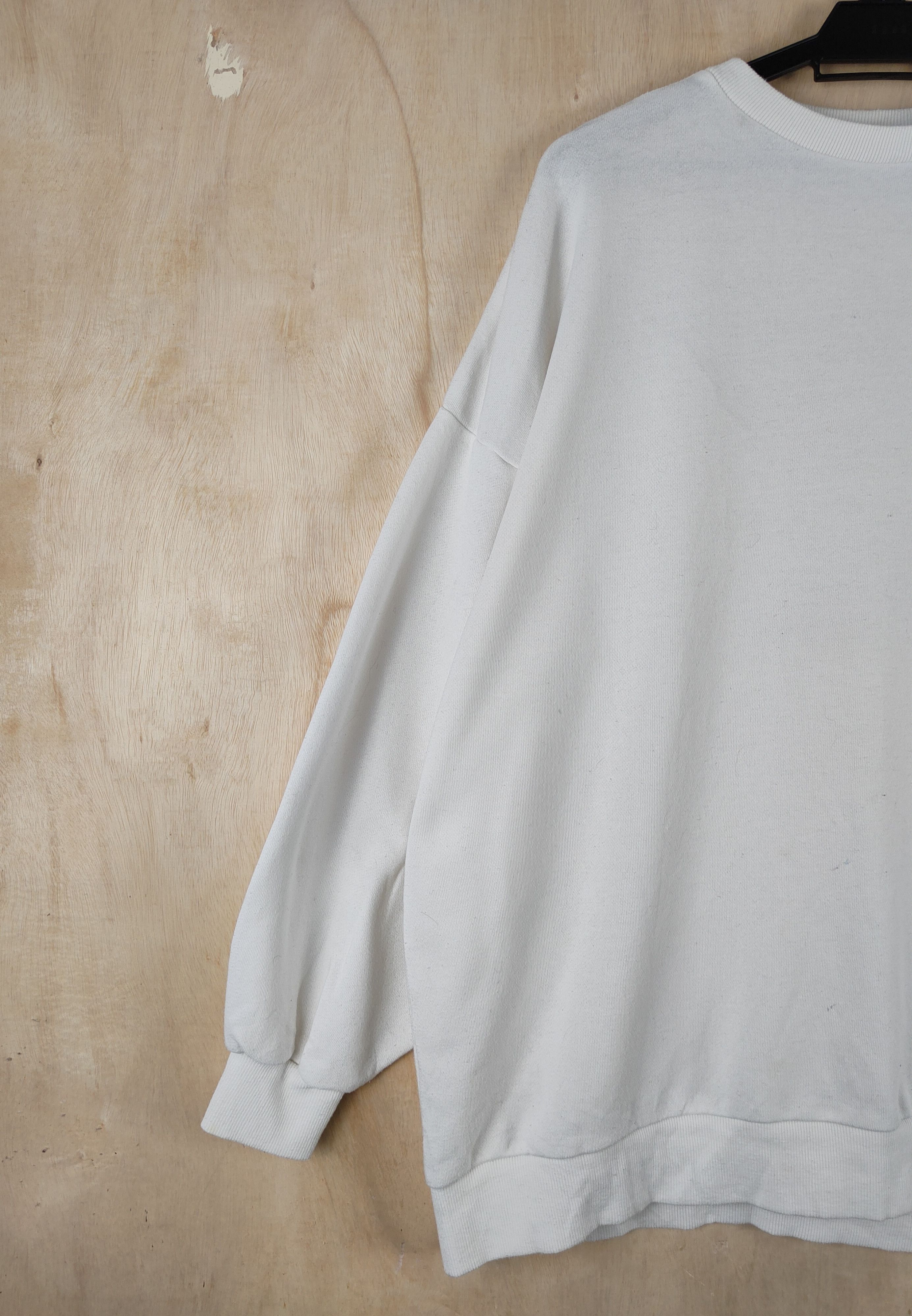 Japanese Brand × Vintage Ingni japan White Sweatshirts #S2558 Size US M / EU 48-50 / 2 - 3 Thumbnail
