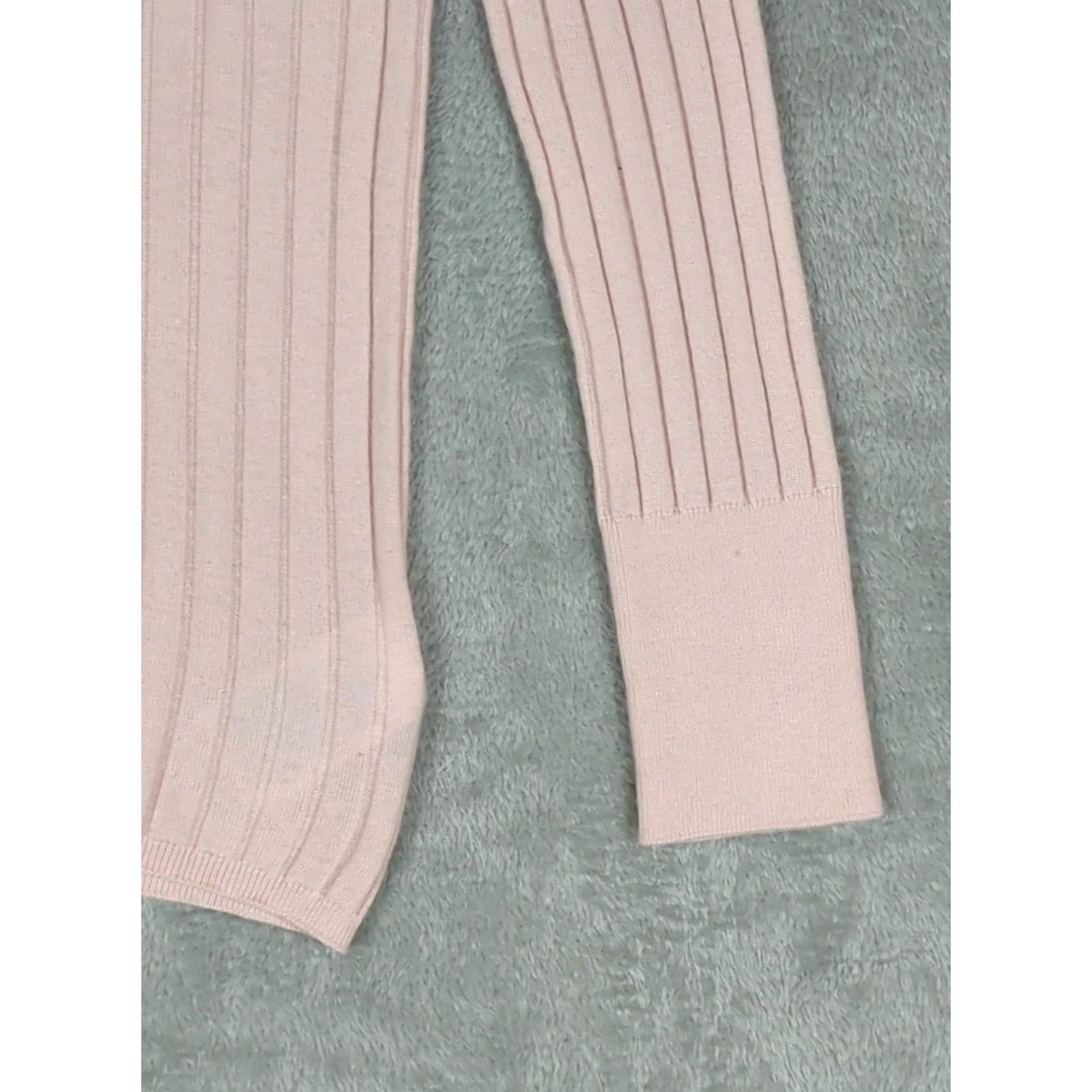 Banana Republic Banana Republic Sweater Pink M Regular Crew Neck Long Sleeve 1/2 Zip Back Zipper Merino Wool Women Pullover Classic Cap Size M / US 6-8 / IT 42-44 - 4 Thumbnail