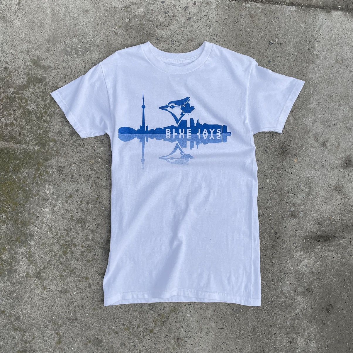 Vintage Vintage Blue Jays T-shirts Logo Baseball Y2K 90s USA Sport Size US S / EU 44-46 / 1 - 1 Thumbnail