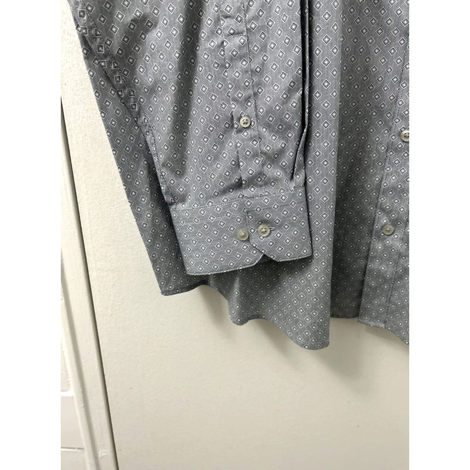 Apt. 9 Apt 9 Shirt Mens 4XL Gray Geometric Modern Fit Dress Shirt Long Sleeve Button-Front L/S Casual Formal Business Big Tall Size US XXL / EU 58 / 5 - 7 Thumbnail