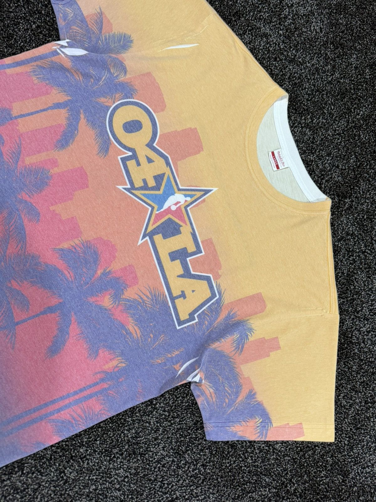 Mitchell & Ness Mitchell & Ness 2004 All-Star Los Angeles Sublimated T-Shirt Size US L / EU 52-54 / 3 - 5 Thumbnail