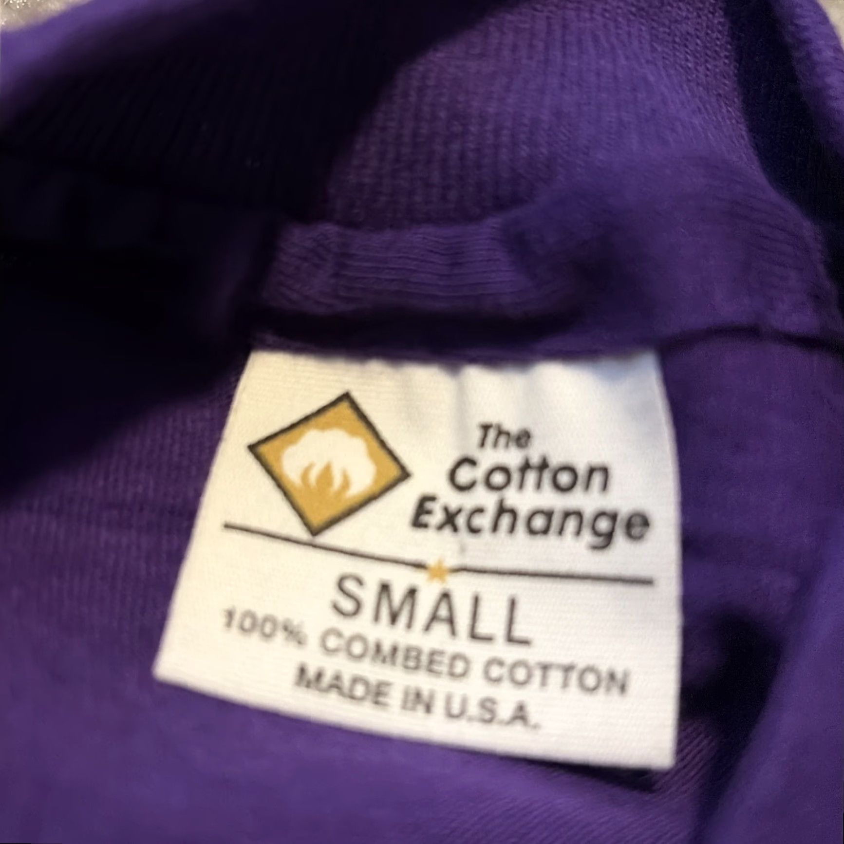 Vintage VINTAGE East Carolina University Pirates NCAA T-Shirt Small Purple Shirt Mens Cotton Exchange Size US S / EU 44-46 / 1 - 5 Thumbnail
