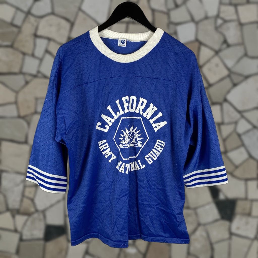 Vintage VINTAGE California Army National Guard Jersey T-shirt XL 70s 80s Shirt Men Womens Chest 24 inches Size US XL / EU 56 / 4 - 1 Thumbnail