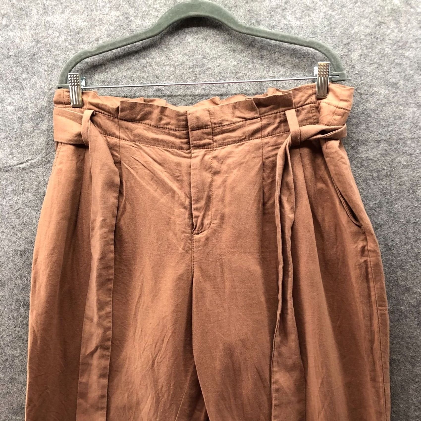 Loft VINTAGE Vogue? Loft Cotton Linen Tie Waist Pants Womens 12P Tan Brown Pleated Front Cropped Size 34" / US 12 / IT 48 - 3 Thumbnail