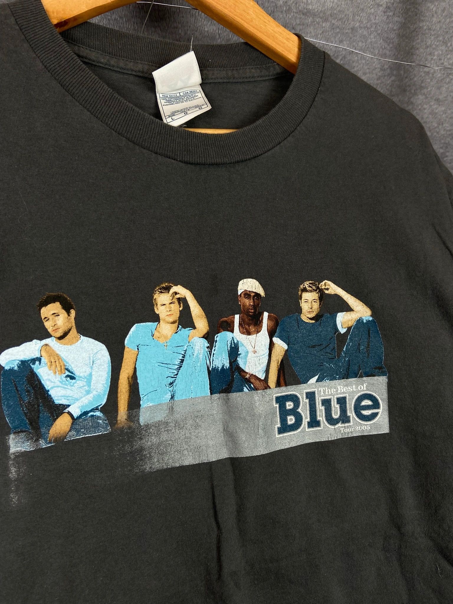 Vintage Vintage 2005 Blue Band Tour Tee AAA L Concert Graphic Size US L / EU 52-54 / 3 - 2 Thumbnail