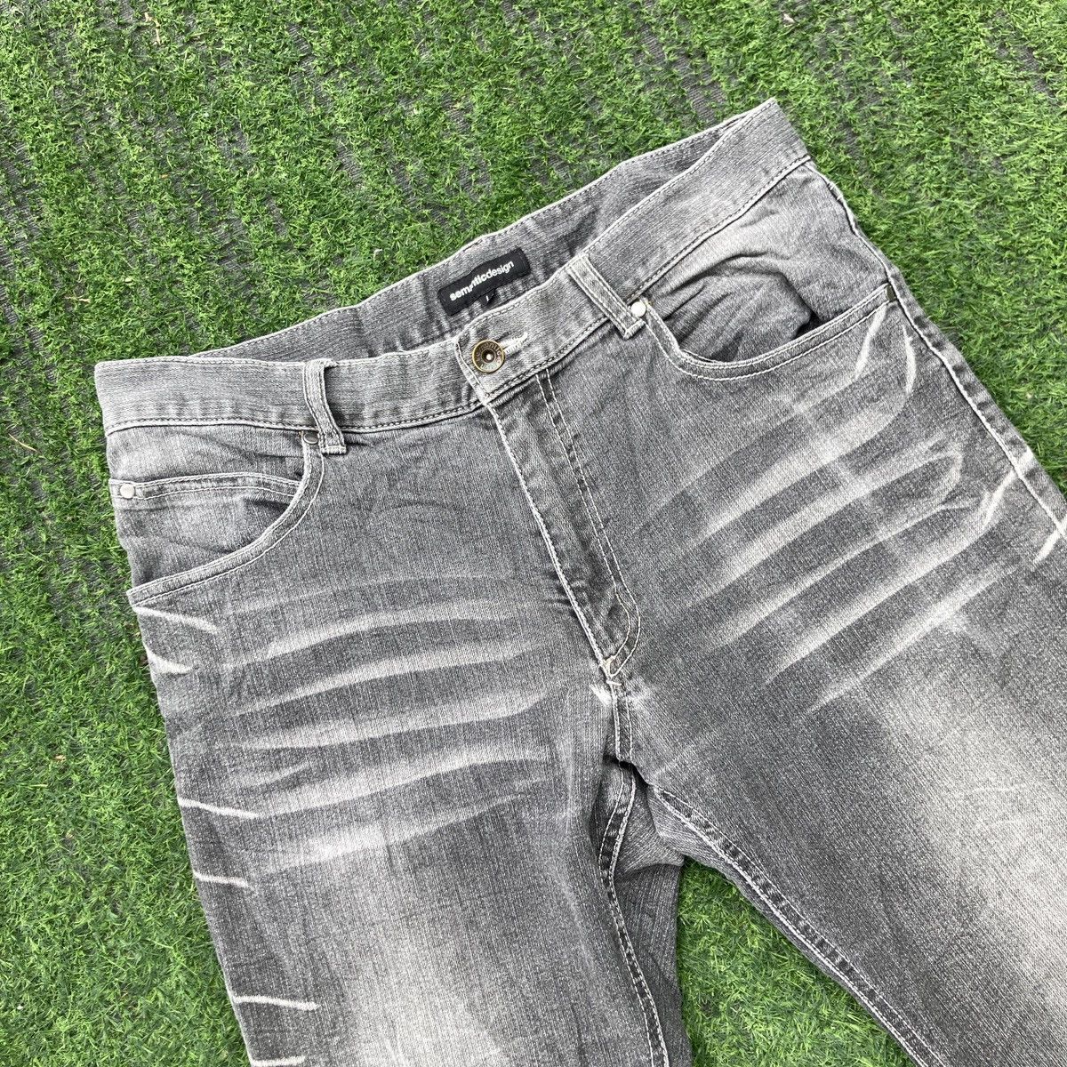 semanticdesign SEMANTIC DESIGN FLARED DISTRESSED JEANS Size US 32 / EU 48 - 3 Thumbnail