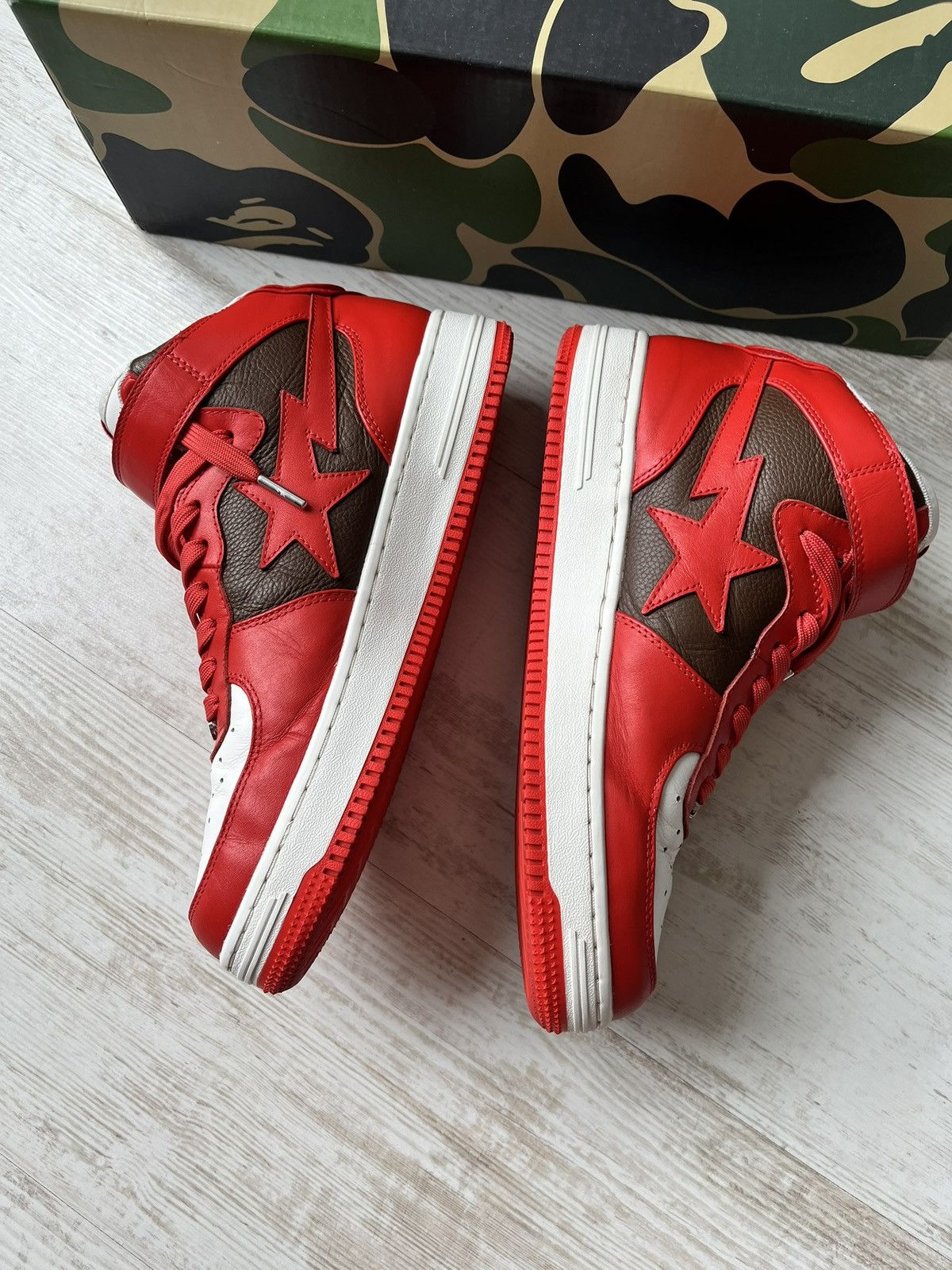 Bape A Bathing Ape Bape Sta Mid Red White Brown Sneakers US 10 Size US 10 / EU 43 - 5 Thumbnail