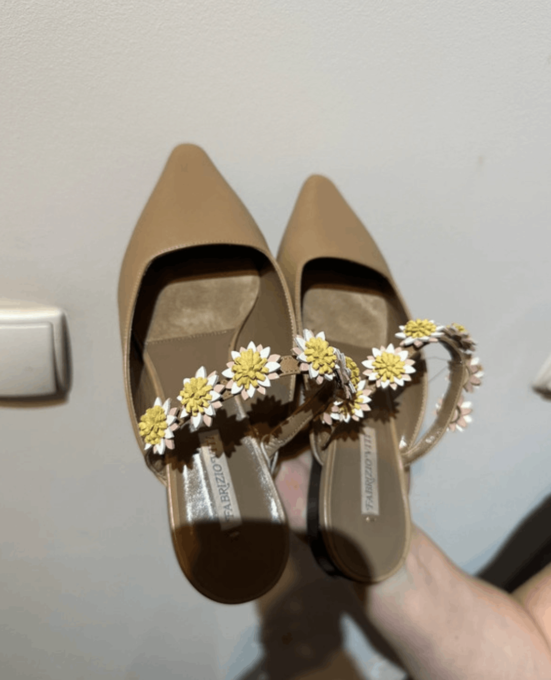 Other Fabrizio Viti mules flats Size US 6 / IT 36 - 2 Thumbnail