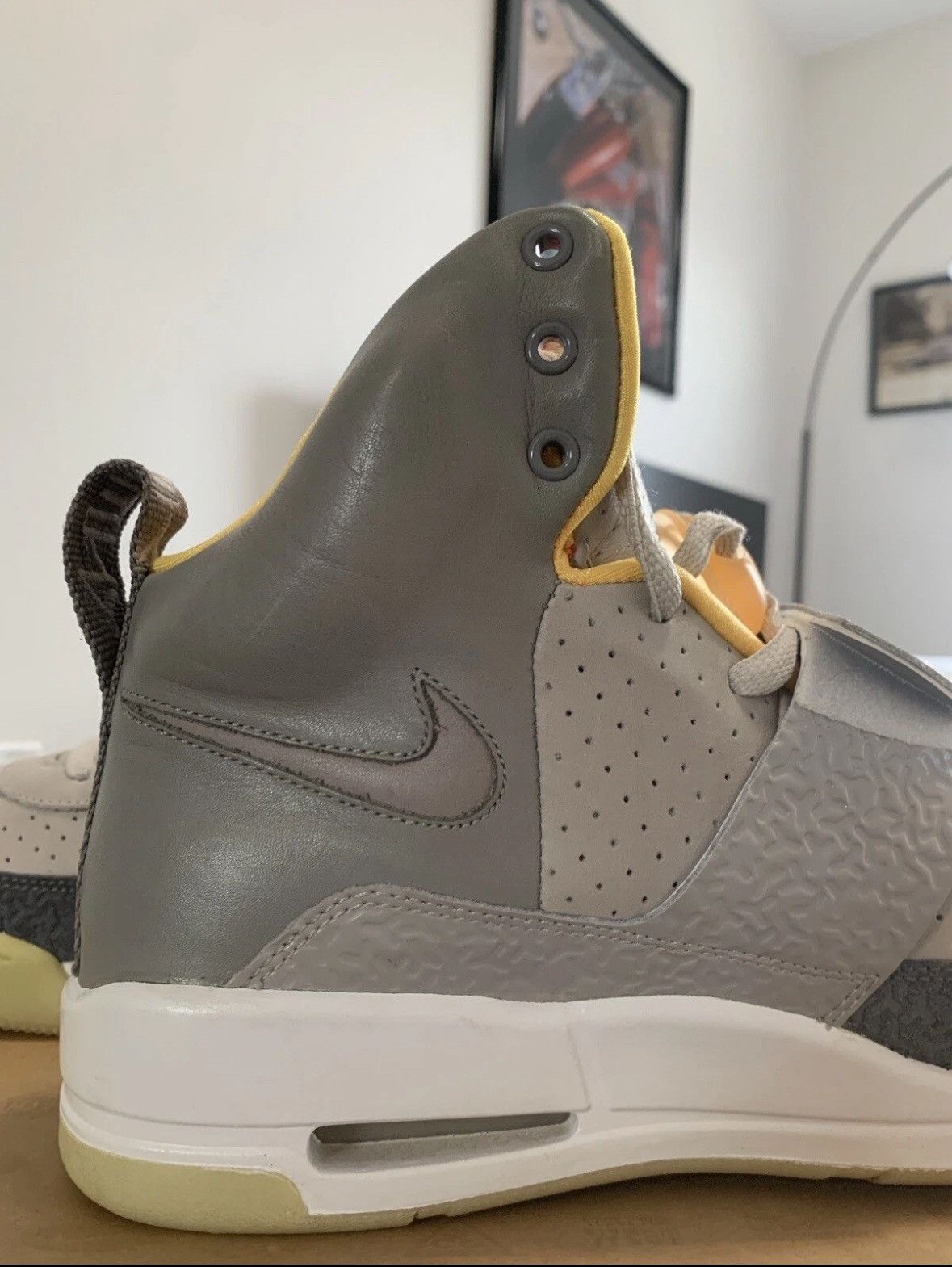 Kanye West × Nike Nike Air Yeezy 1 Zen Grey Size US 9 / EU 42 - 8 Thumbnail
