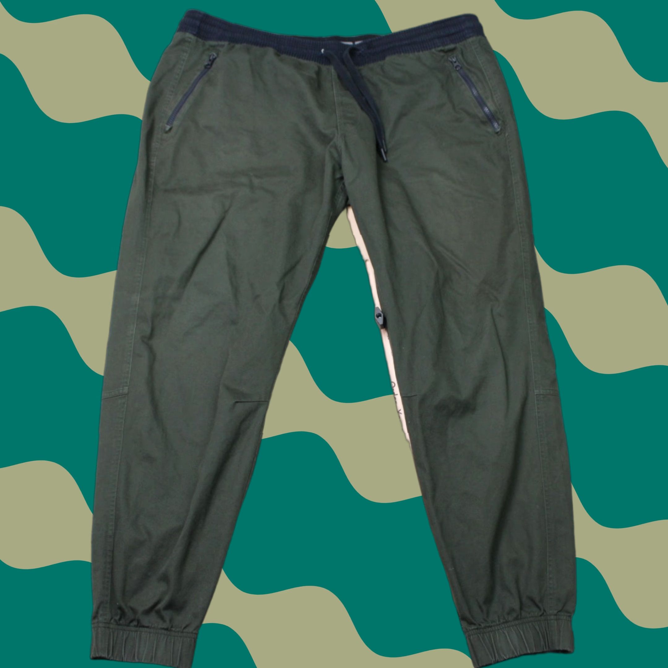 Under Armour Under Armour Pants Mens 2XL Green Jogger with Pockets Elastic Waist Size US 39 - 1 Thumbnail