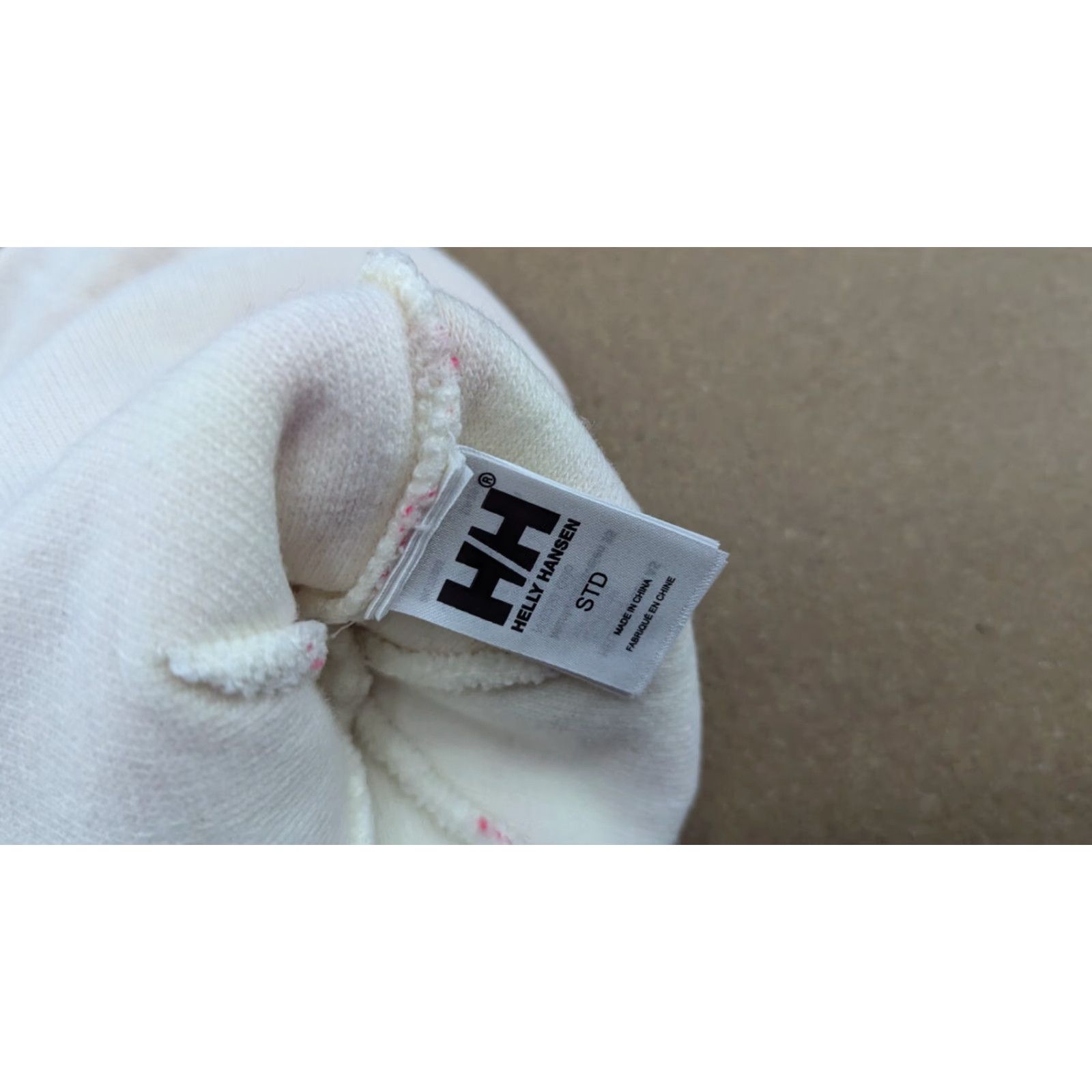 Helly Hansen Helly Hansen Womens Beanie Hat One Size Pom Pom Ladies Pink Knit Geometric Winter Cap Womens Size ONE SIZE - 6 Thumbnail