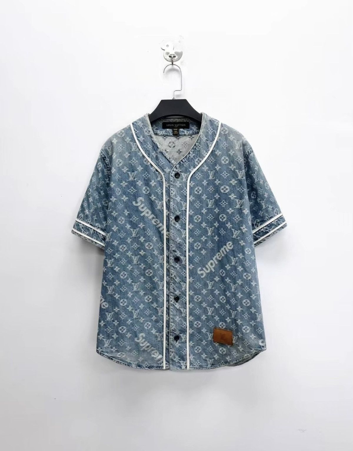 Louis Vuitton × Supreme Supreme lv Louis Vuitton denim baseball Jersey Size US XXS / EU 40 - 1 Thumbnail