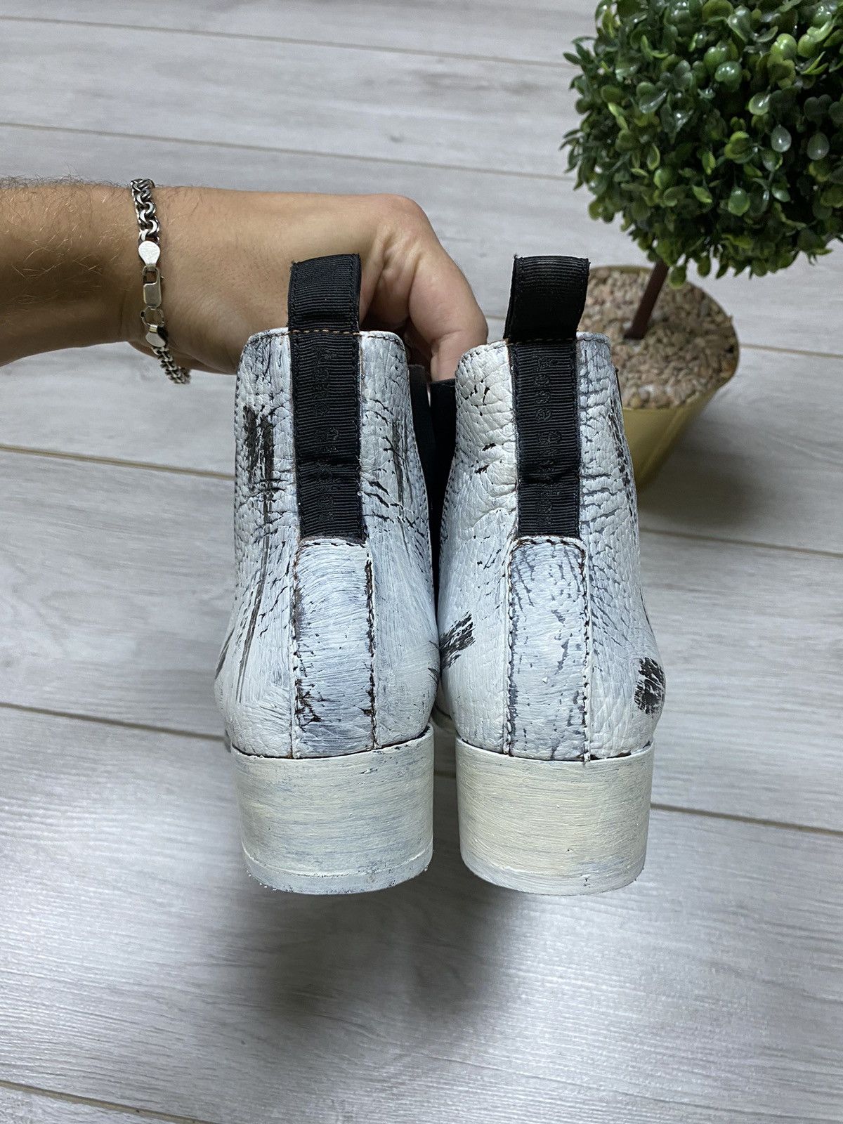 Acne Studios Acne Studios Chelsea Vero Cuolo leather boots heels painted Size US 9 / IT 39 - 8 Thumbnail