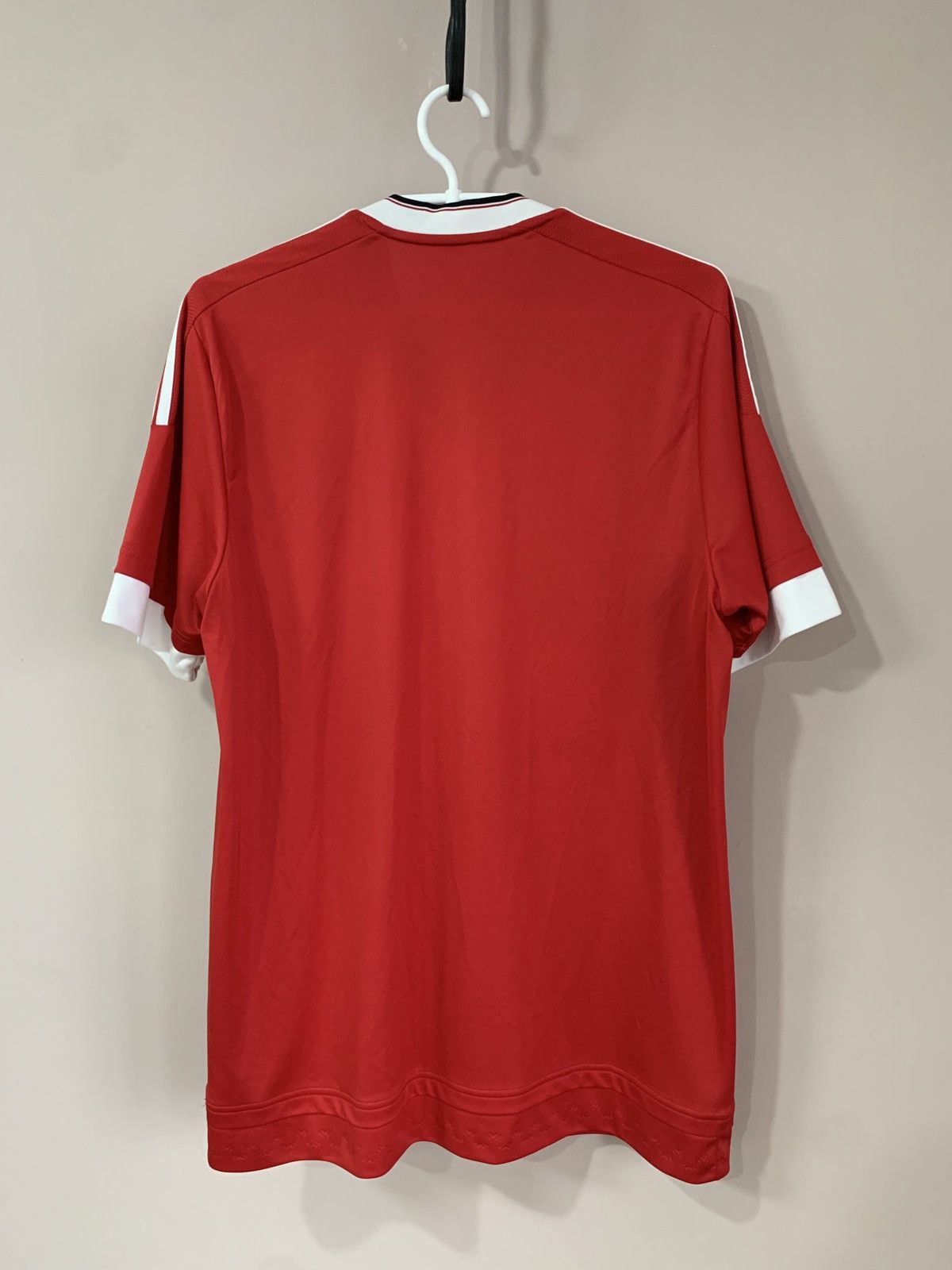 Adidas Manchester United adidas 2015 2016 home soccer shirt jersey Size US M / EU 48-50 / 2 - 2 Thumbnail