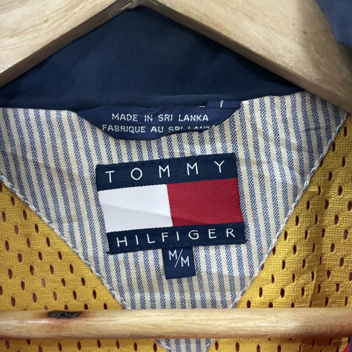 Tommy Hilfiger Tommy Hilfiger Big Logo Jacket Size US XL / EU 56 / 4 - 4 Thumbnail