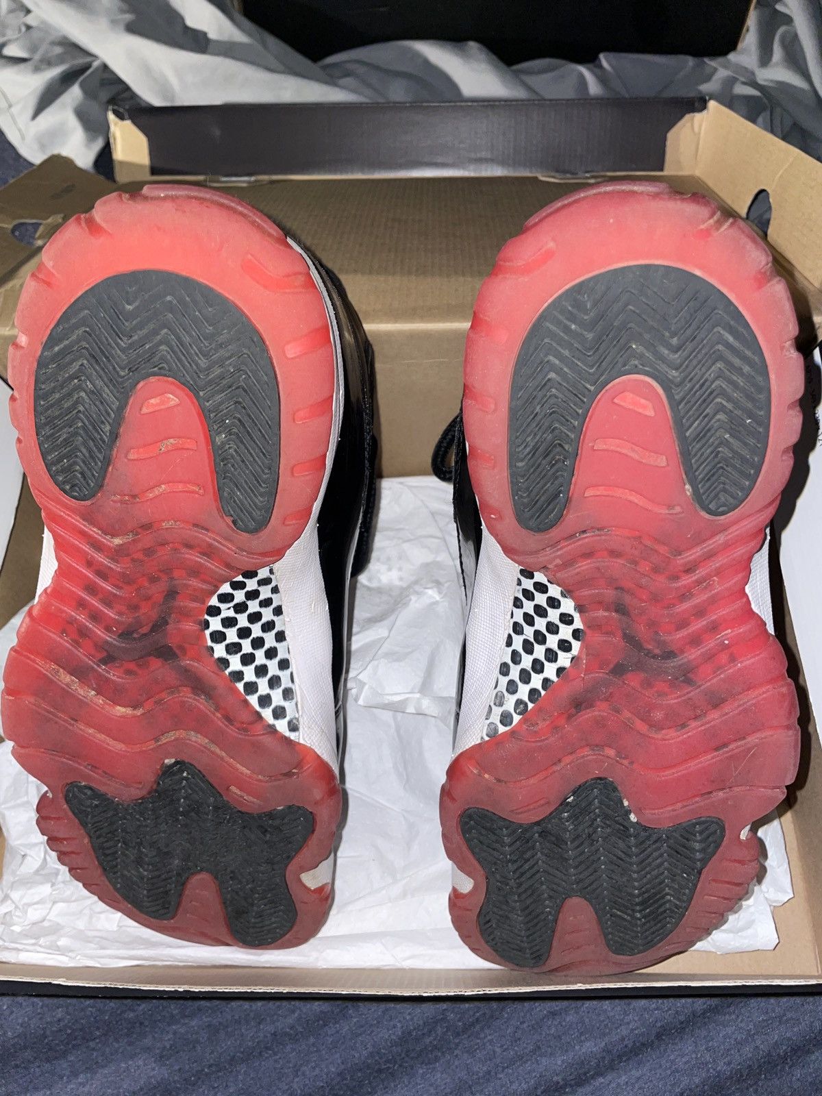 Jordan Brand × Nike bred 11s Size US 8 / EU 41 - 5 Thumbnail