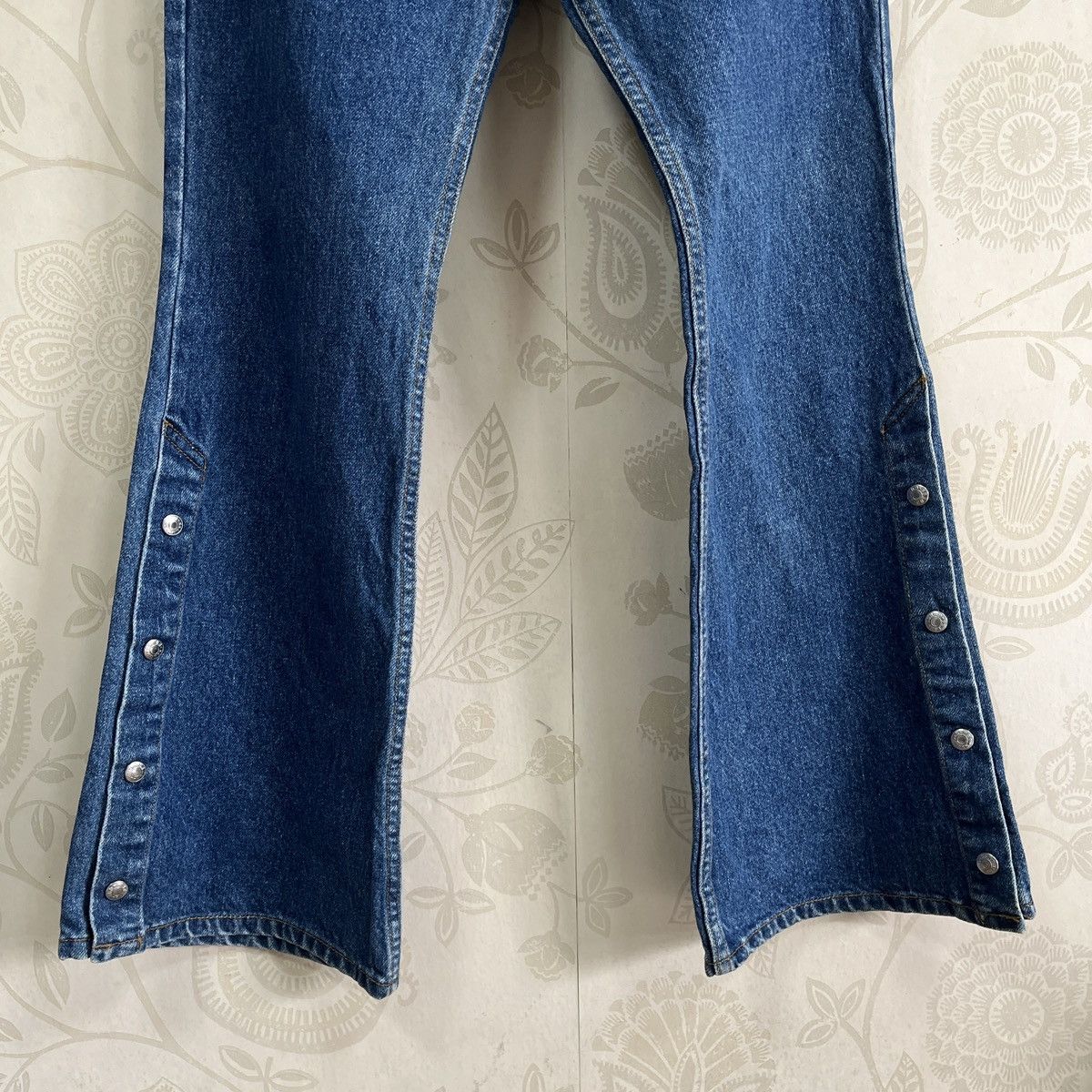Guess × Seditionaries Vintage Flare GUESS Boot Cut Leg 1990s USA Denim Size US 30 / EU 46 - 9 Thumbnail