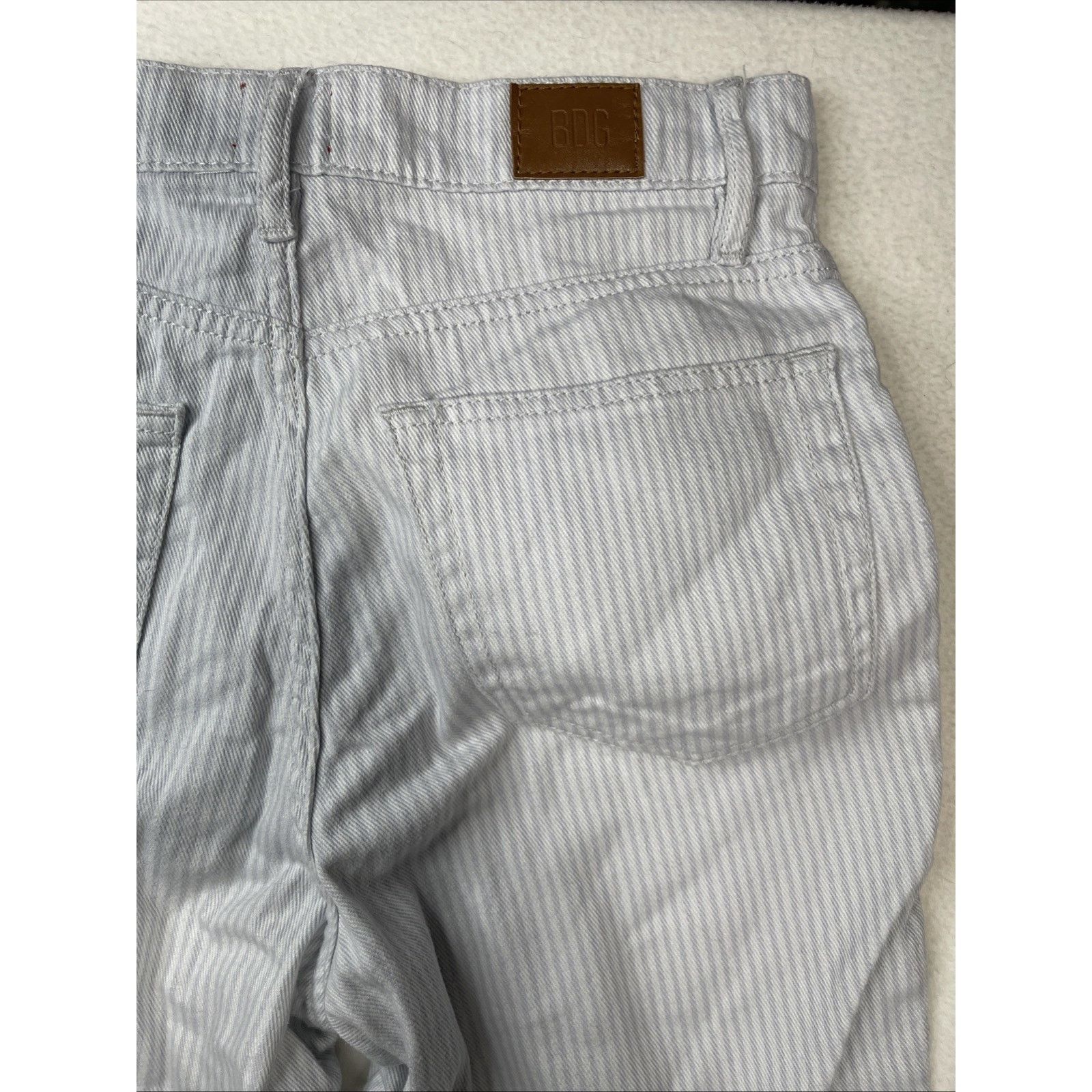 Bdg BDG Slim Straight Sz25 Jeans Button Fly Soft Denim Pinstripe Size 25" / US 0 / IT 36 - 4 Thumbnail