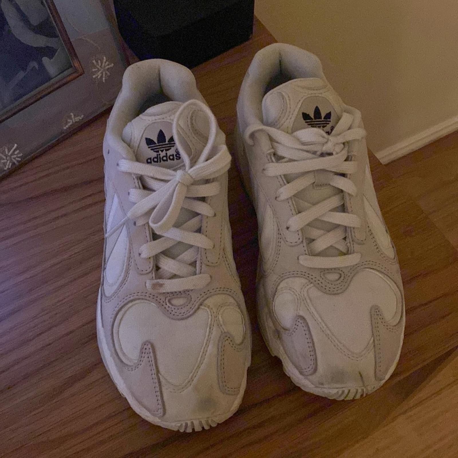 Adidas Adidas Torsión male size 7.5 woman size 8.5 Size US 7.5 / EU 40-41 - 2 Thumbnail