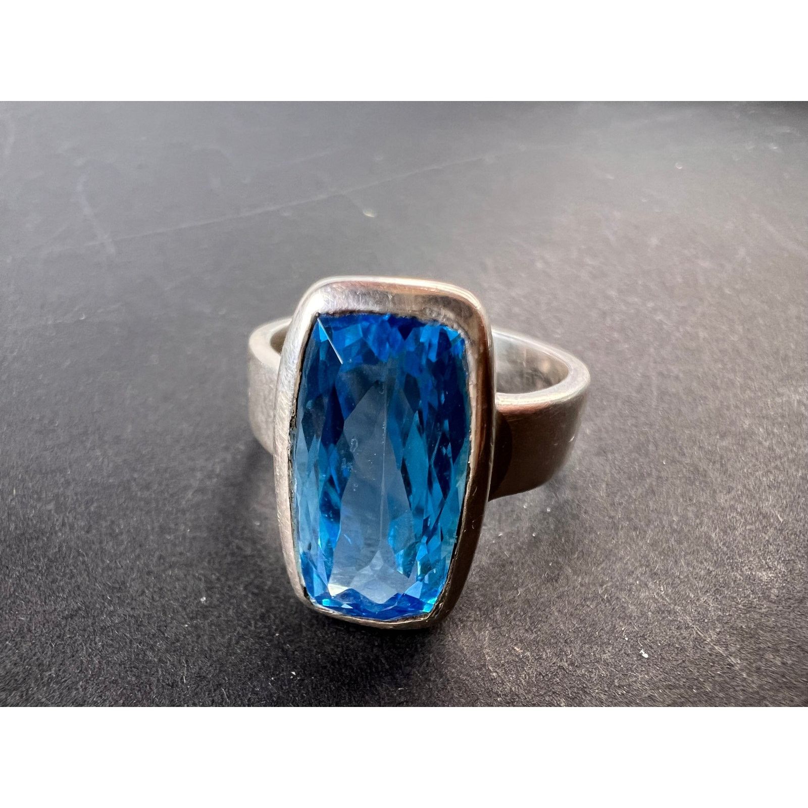 Other NEW Swiss blue topaz sterling silver ring size 8. 8.17 grams Size ONE SIZE - 1 Thumbnail