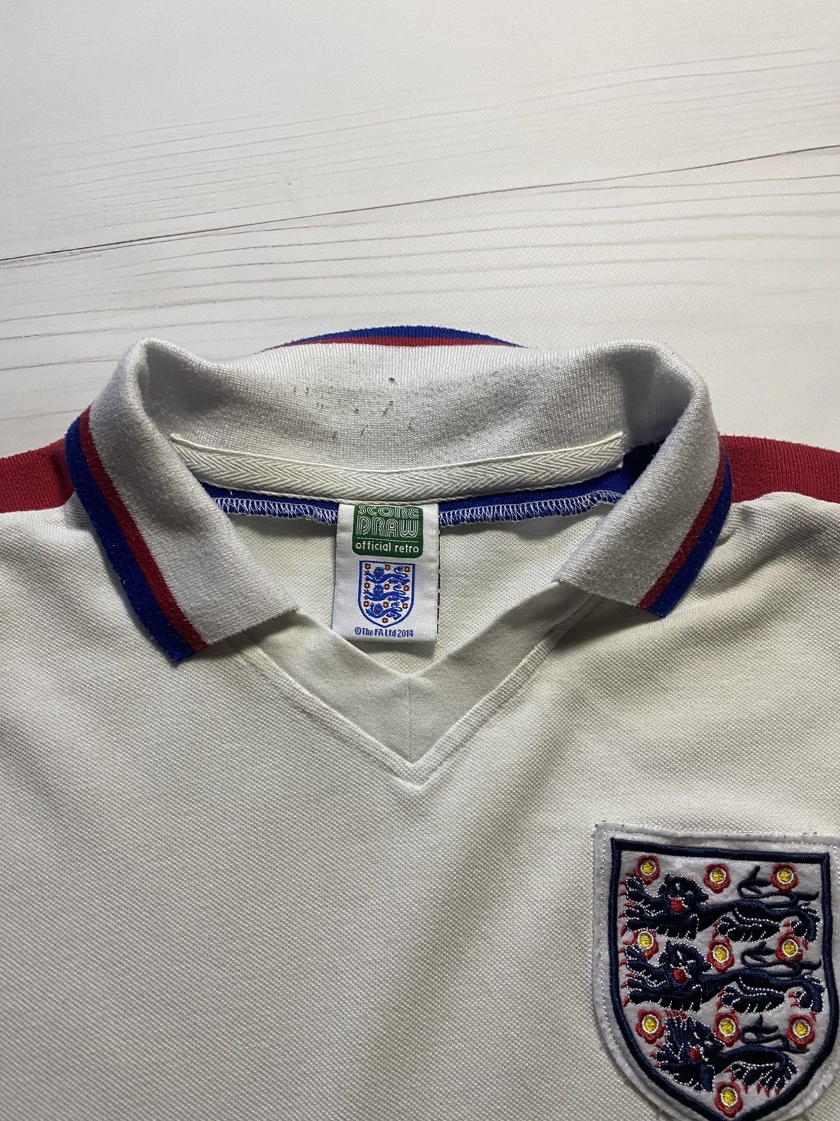 Vintage Vintage England retro home jersey football y2k t shirt Size US XL / EU 56 / 4 - 3 Thumbnail