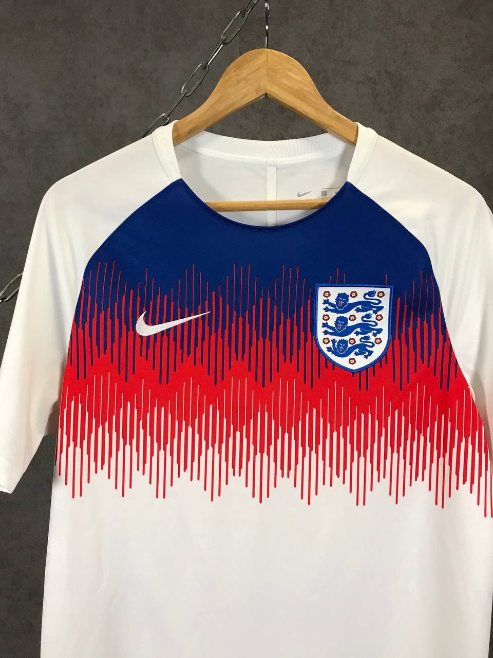 Nike England Soccer Jersey Nike swoosh tee Size US M / EU 48-50 / 2 - 3 Thumbnail
