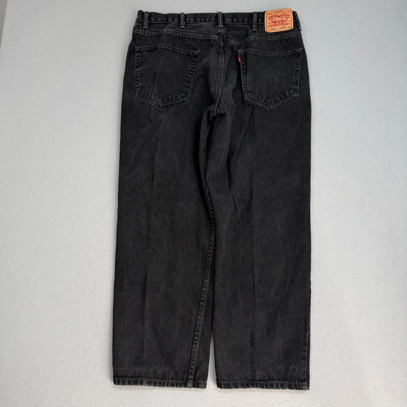 Levi's Vintage Levis 550 Relaxed Fit Jeans Men's 40x30 Black y2k Size US 40 / EU 56 - 7 Thumbnail