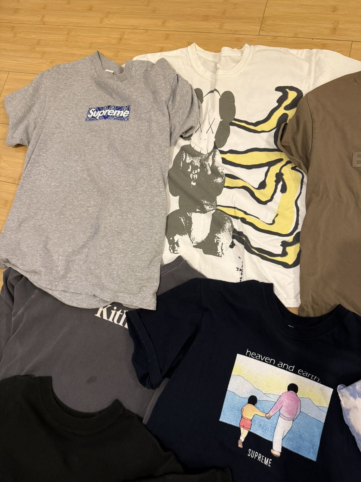 Other Supreme, Essentials, Kith, Travis Tees and Long sleeve Size US S / EU 44-46 / 1 - 7 Thumbnail