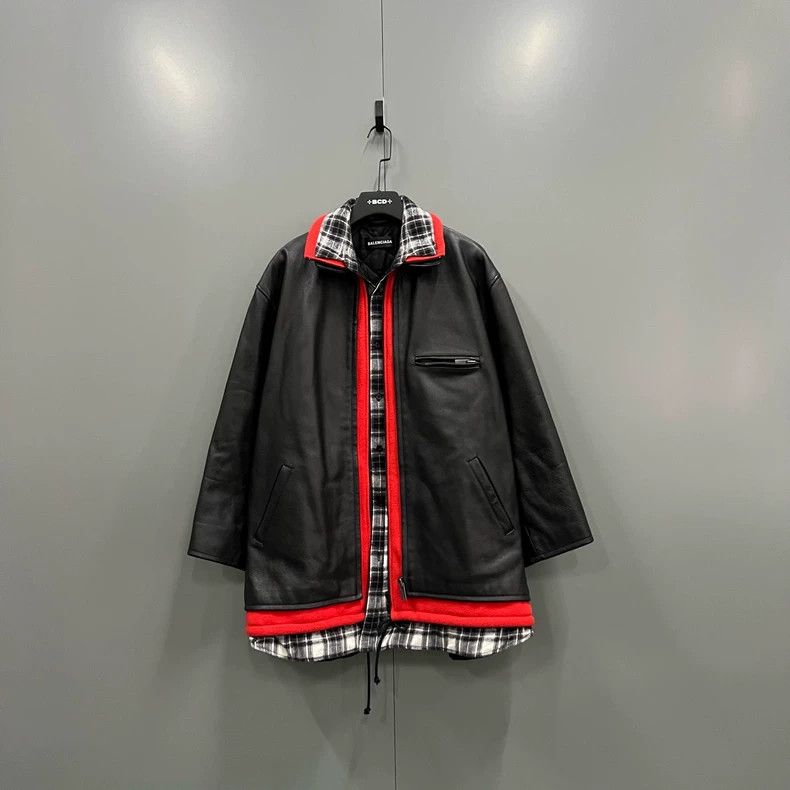 Balenciaga Balenciaga Triple-paneled leather jacket Size US S / EU 44-46 / 1 - 1 Thumbnail
