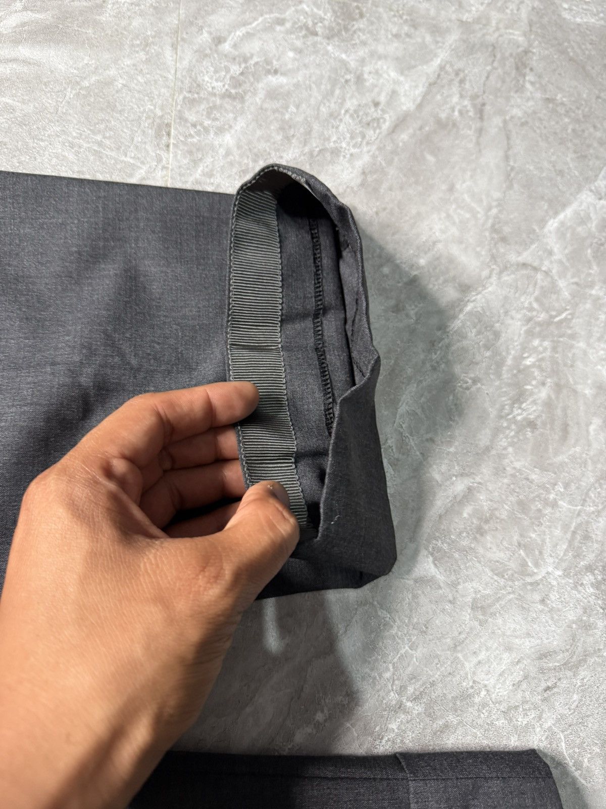 Thom Browne Thom Browne Grey Band Back Strap Cropped Pants Size US 30 / EU 46 - 11 Thumbnail