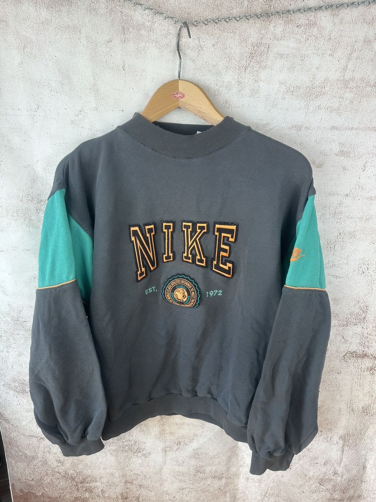 Nike Streetwear Vintage Nike Vintage Crewneck Sweatshirt 90s retro oldschool Grailed