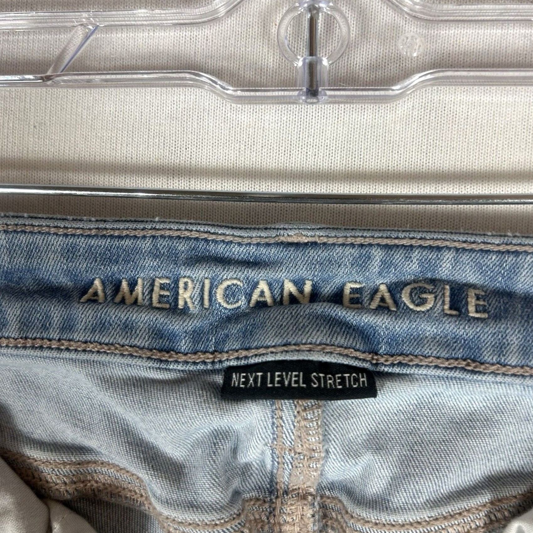American Eagle Outfitters American Eagle Jeans Jegging Light Wash Mid 4S Slim Women Shirt? Size 27" / US 4 / IT 40 - 4 Thumbnail