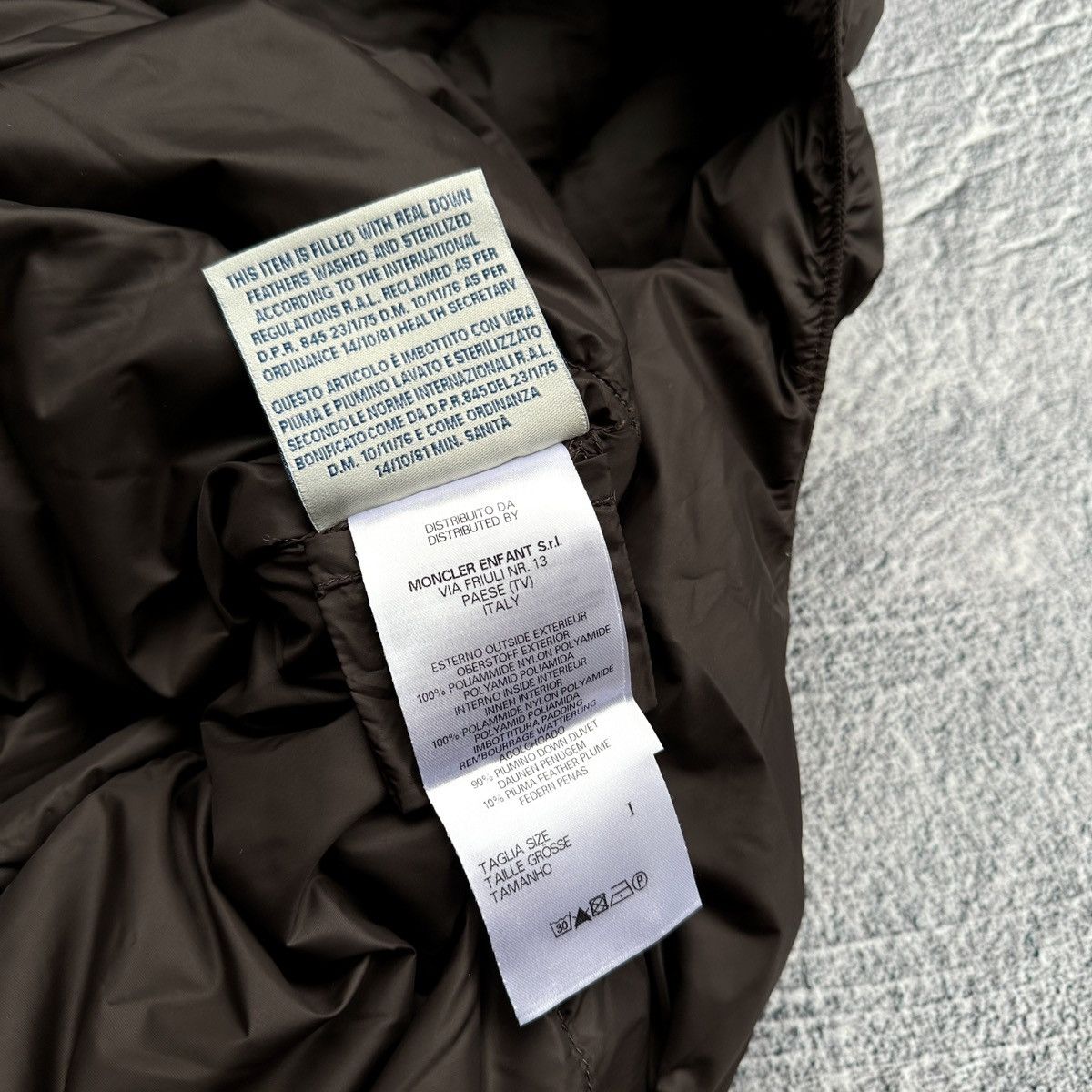 Moncler MONCLER Baby Down Sleeping Bag / Bunting – RRP $750 Size ONE SIZE - 18 Thumbnail
