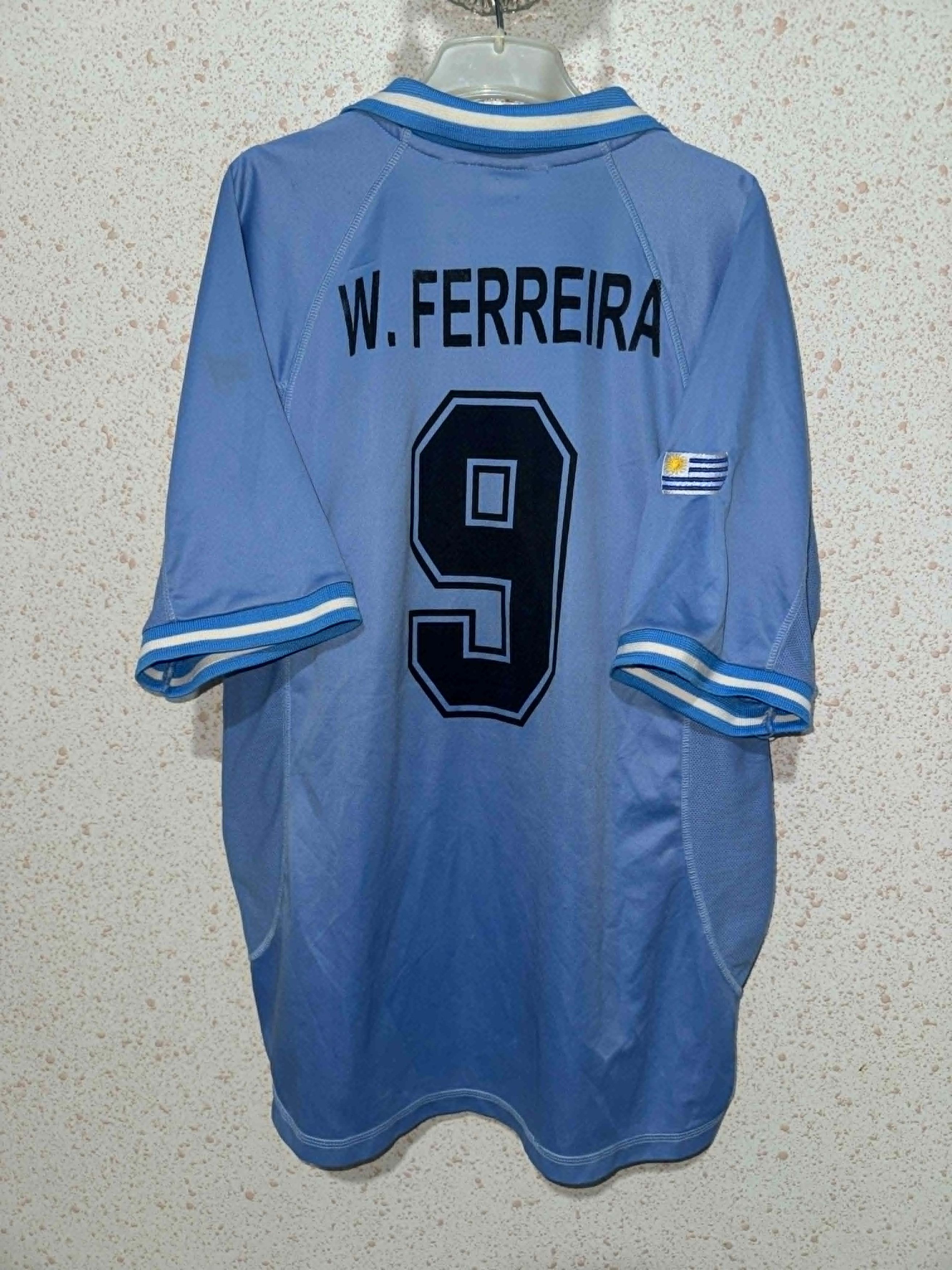Vintage Uruguay 2002/03 Player Issue Shirt - William Ferreira #9 u20 Size US L / EU 52-54 / 3 - 2 Thumbnail