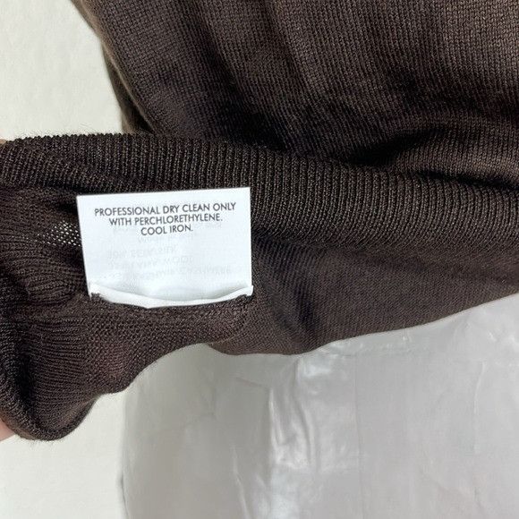 Alexander McQueen Alexander McQueen Knotted Knit Cashmere Silk V Neck Sleevele Size S / US 4 / IT 40 - 8 Thumbnail