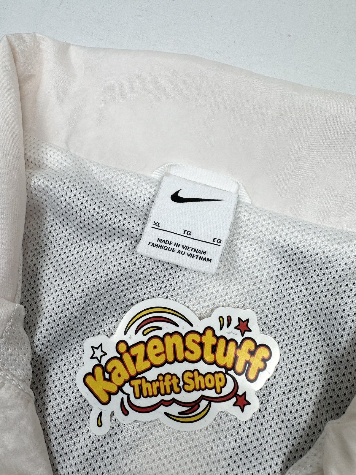 Nike Vintage 90s Nike Big Script Windbreaker Size US XXL / EU 58 / 5 - 9 Thumbnail