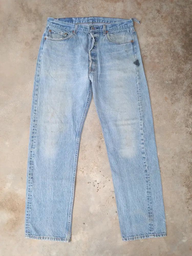 Levi's × Vintage Vintage Levis 501 Made In USA Distressed Jeans 33x30 Size US 33 - 1 Thumbnail