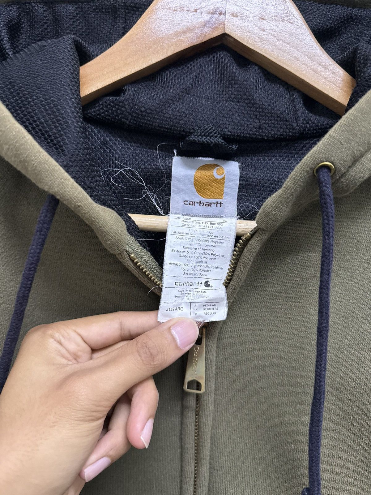 Carhartt Vintage Sun Faded Carhartt Zipper Hoodie Size US S / EU 44-46 / 1 - 4 Thumbnail