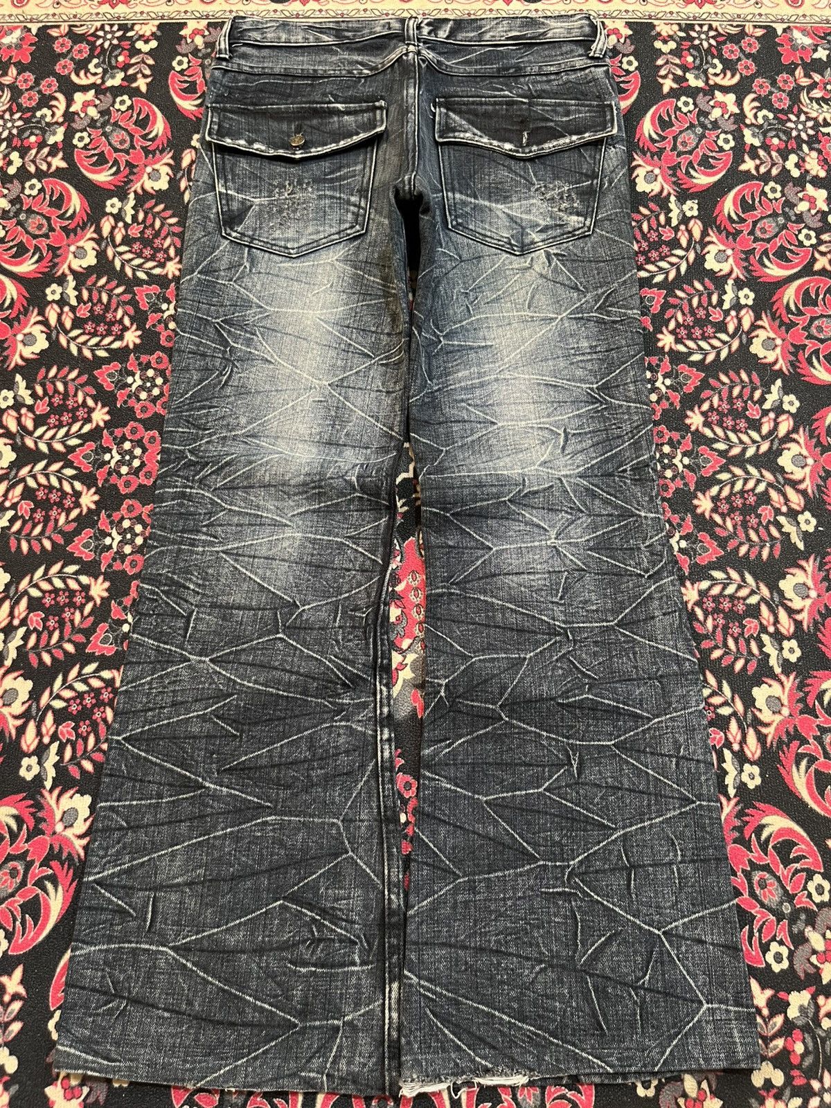 Tornado Mart K.U.I Dark Cracked Washed Distressed Flare Jeans Size US 32 / EU 48 - 2 Thumbnail