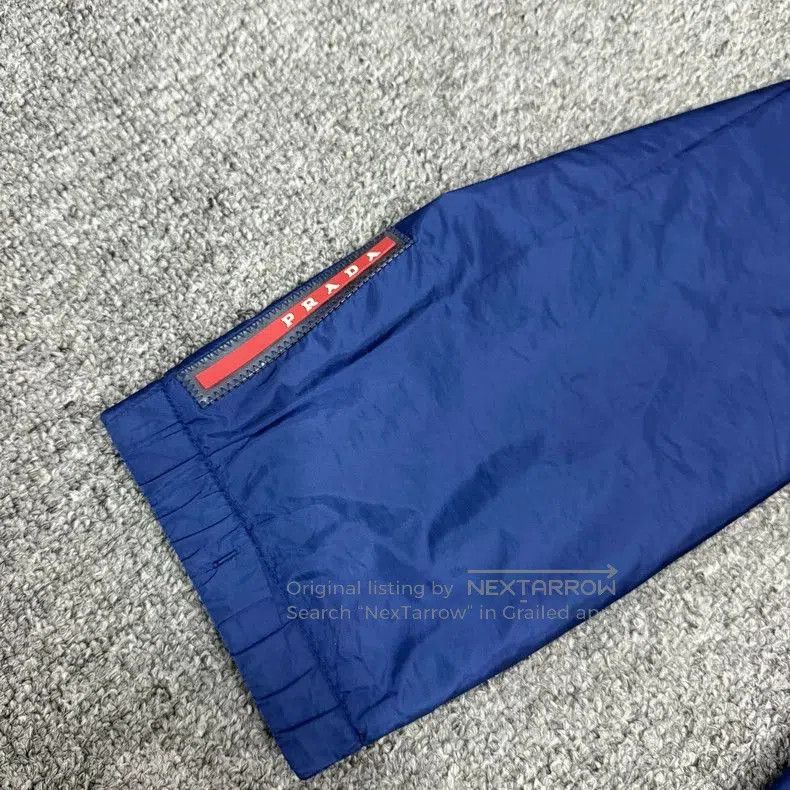 Prada Prada Blue Reversible Nylon Jacket. Size US L / EU 52-54 / 3 - 3 Thumbnail