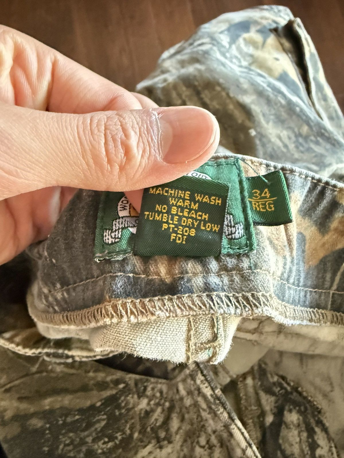 Cabelas Camo Cargo Pants Size US 33 - 4 Thumbnail