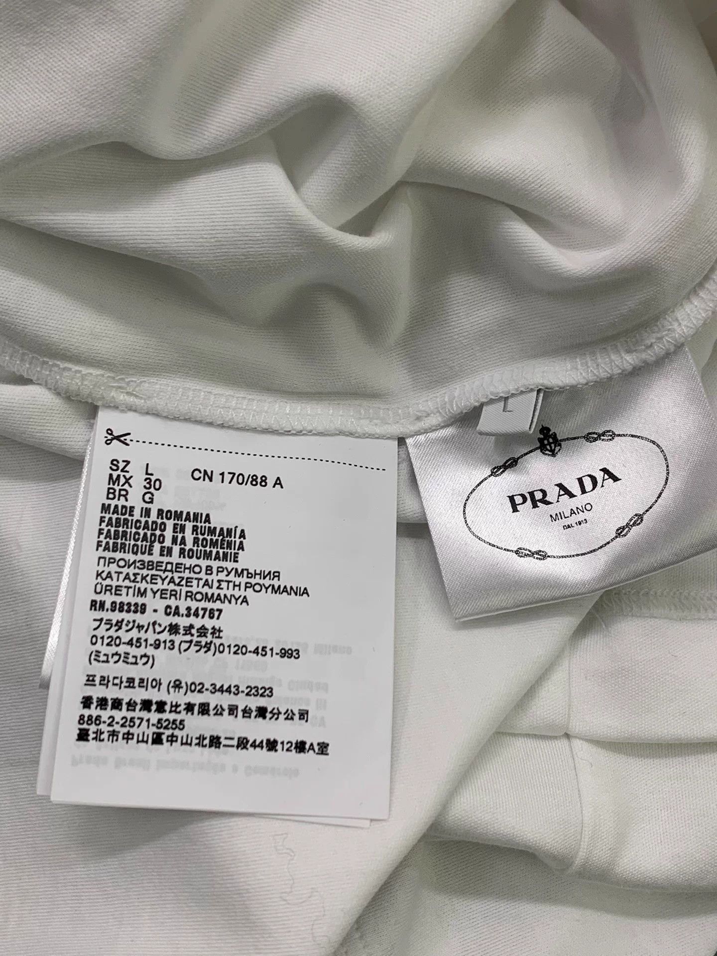Prada Prada white triangle logo short Tee L NWT Size US L / EU 52-54 / 3 - 5 Thumbnail