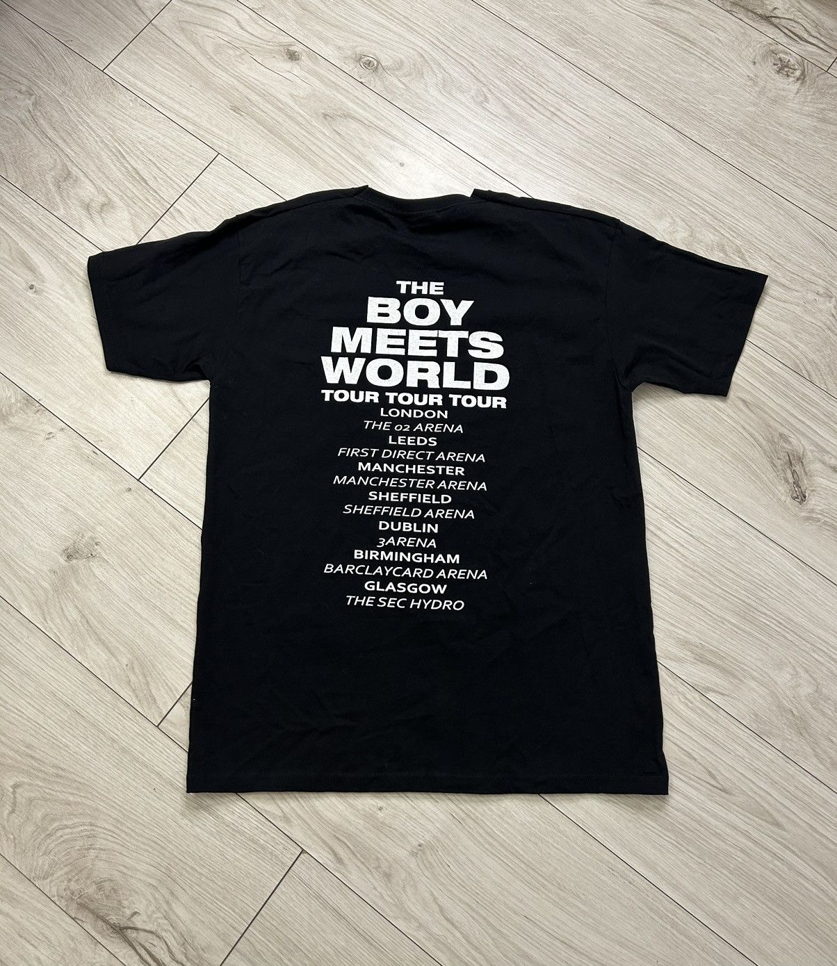 Rap Tees 2017 Drake The Boy Meets World Tour T-shirt Size US M / EU 48-50 / 2 - 2 Thumbnail