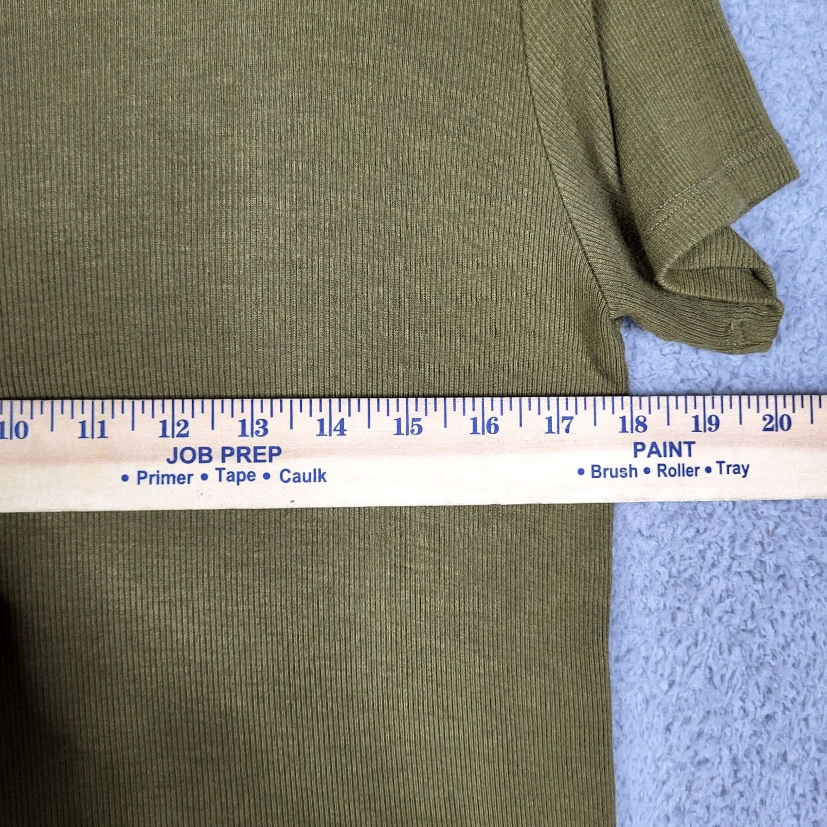 Vintage AMOUR VERT Women's top Ribbed Short sleeve Olive Green Tee Size S Shirt Regular Small Green Blouse Womens Size S / US 4 / IT 40 - 4 Thumbnail