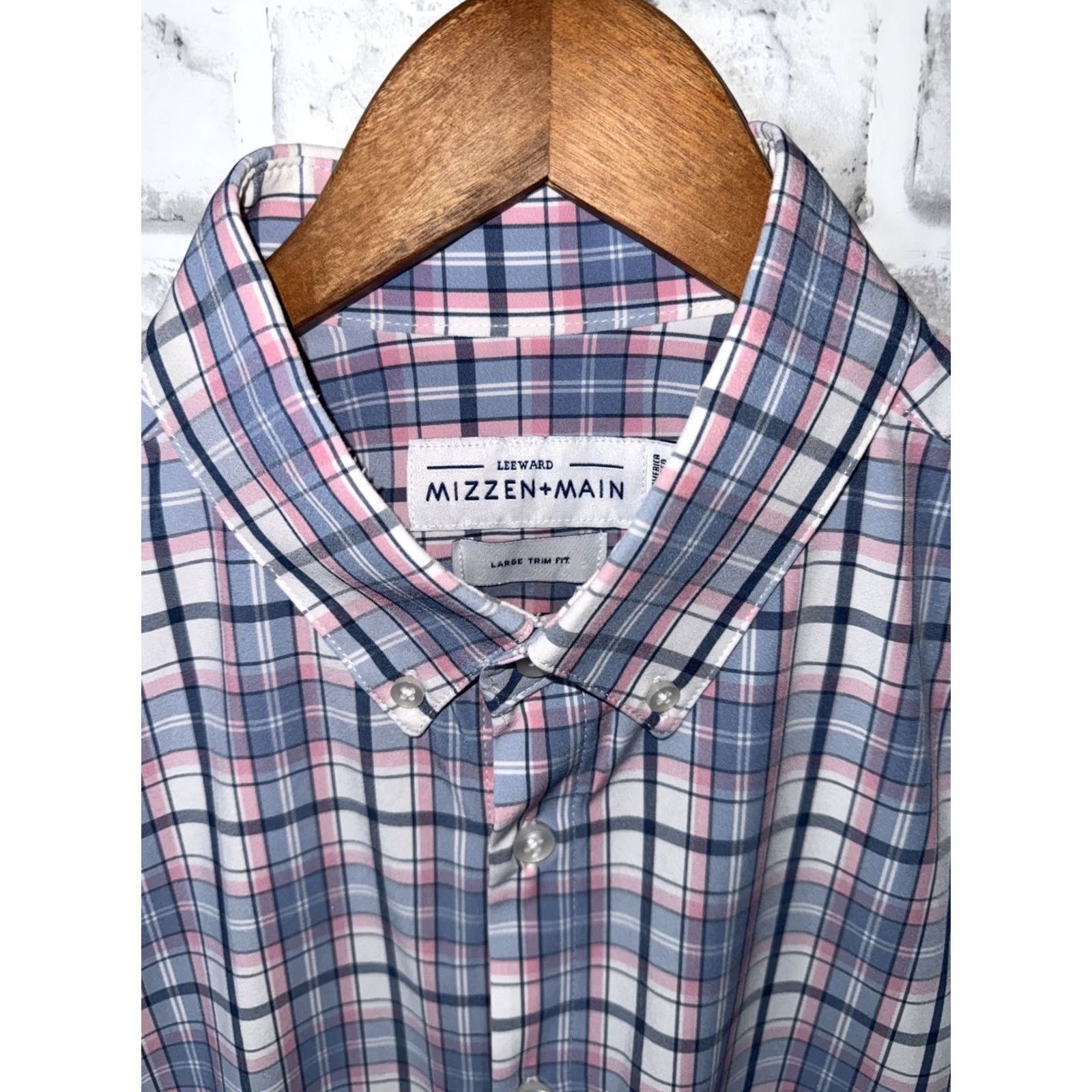 Mizzen+Main Mizzen+Main Button-Up Shirt Leeward Blue Pink Multicolor Plaid Slim Fit L Mens Short Sleeve Collared Button-Down Pocketed Performance Travel Easy Care Size US L / EU 52-54 / 3 - 2 Thumbnail