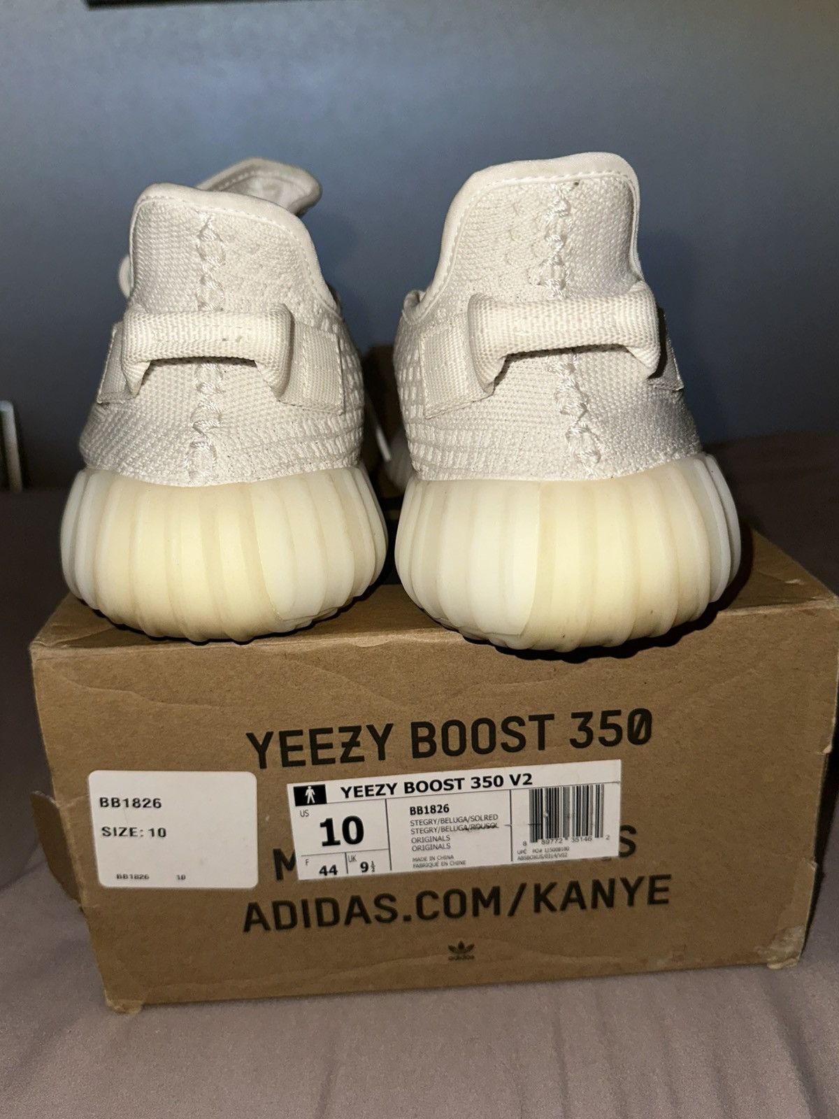 Yeezy Adidas Yeezy Boost 350 V2 Size US 10 / EU 43 - 4 Thumbnail