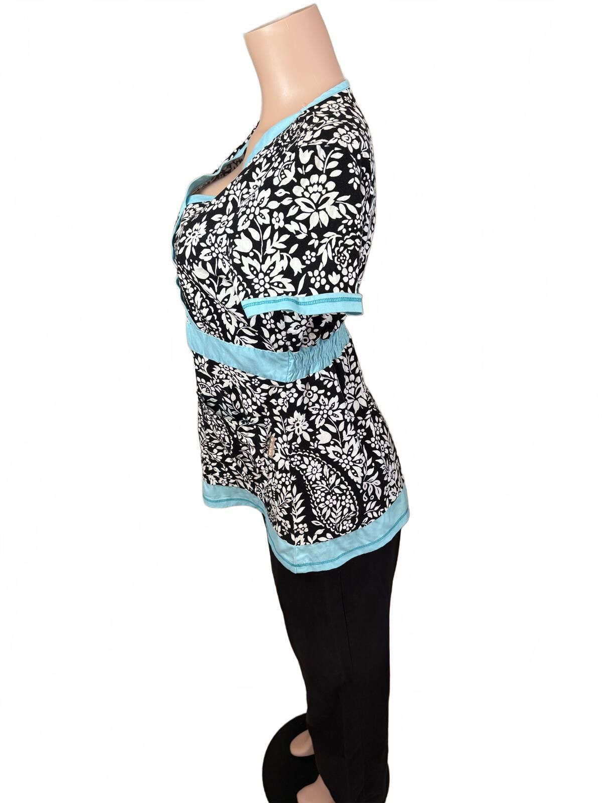 Kai Kio Kathy Peterson Scrub Set Floral Black Blue M/S Size 32" / US 10 / IT 46 - 5 Thumbnail